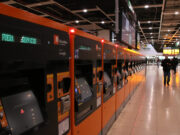 Usuaris busquen alternatives davant de la nova suspensió de Rodalies: “M’he quedat tirada, no han informat de res”