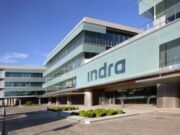 La defensa impulsa Indra i Goldman Sachs en millora les previsions