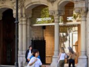 Isdin reforça la seva presència internacional en unir-se al Fòrum de Marques Renombrades Espanyoles