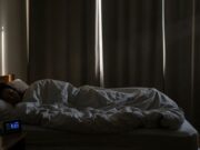 Solucions tecnològiques per millorar el descans nocturn