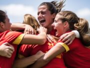 El futbol professional masculí aportarà més recursos al futbol femení